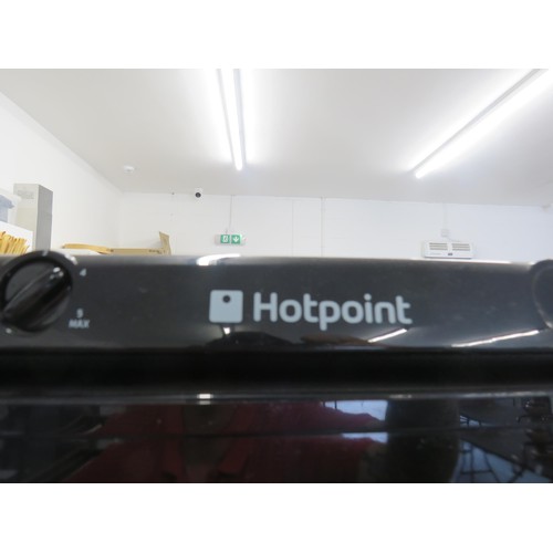 327 - BLACK HOTPOINT AQUARIUS  FRIDGE/FREEZER