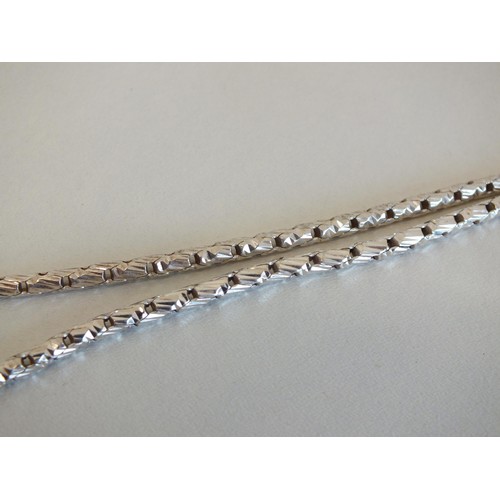 127 - SILVER NECKLACE