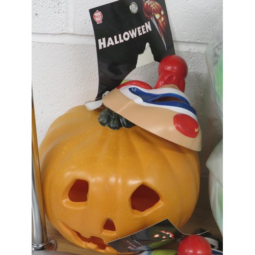 40 - SELECTION OF HALLOWEEN ITEMS INCLUDES TRICK OR TREAT CLOWN MASK, PUPKINS, TOY AXE etc