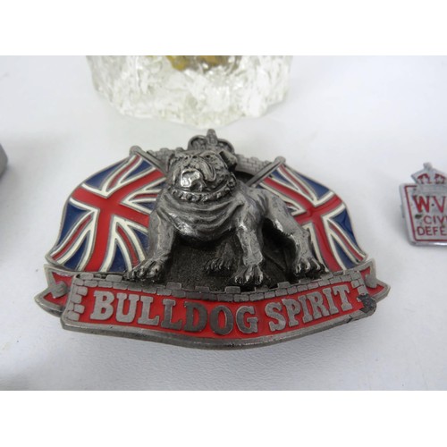 247 - MIXED LOT INCLUDING TWO RARE BADGES, BRITISH BULLDOGS BELT BUCKLE, VESTA, CIGAR LIGHTER, TABLE LIGHT... 