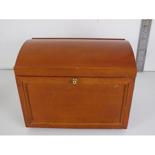 167 - LARGE WOODEN MELE JEWELLERY BOX FULL OF COSTUME JEWELLERY INCLUDING GOLD PLATED ETC