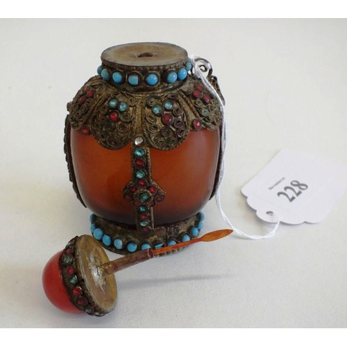 228 - LARGE TIBETAN SNUFF BOTTLE WITH STOPPER & SCOOP - Height 10cm