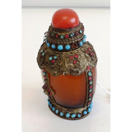 228 - LARGE TIBETAN SNUFF BOTTLE WITH STOPPER & SCOOP - Height 10cm