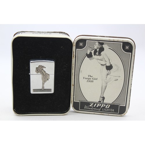 ZIPPO 1993年製 「1935 VARGA GIRL／バルガガール メタル張り