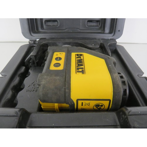 367 - DEWALT LASER LEVEL