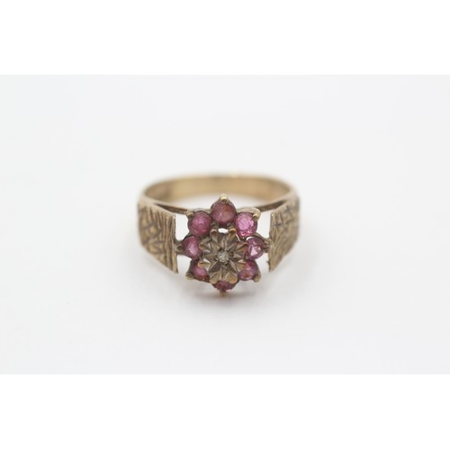 1 - 9ct Gold Diamond & Ruby Dress Ring With Textured Shank (2.8g)- Size L