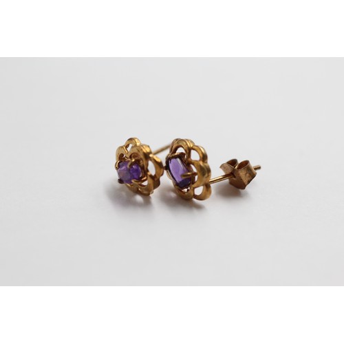 10 - 2 X 9ct Gold Amethyst Earrings (2.8g)