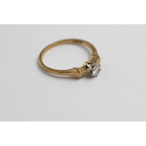 13 - 9ct Gold Round Brilliant Cut Diamond Single Stone Ring (1.8g)- Size O