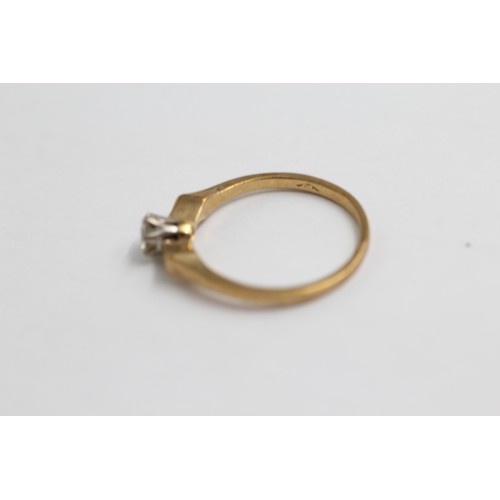 13 - 9ct Gold Round Brilliant Cut Diamond Single Stone Ring (1.8g)- Size O