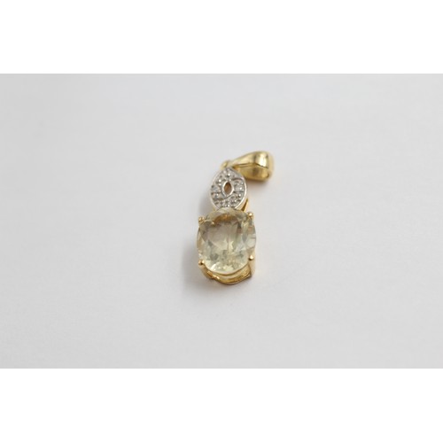 17 - 9ct Gold Opal Triplet Single Stone Ring (1.2g)- Size N