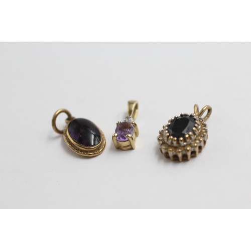 21 - 3 X 9ct Gold Gemstone Pendants Inc. Diamond, Amethyst, Blue John & Sapphire (3.5g)