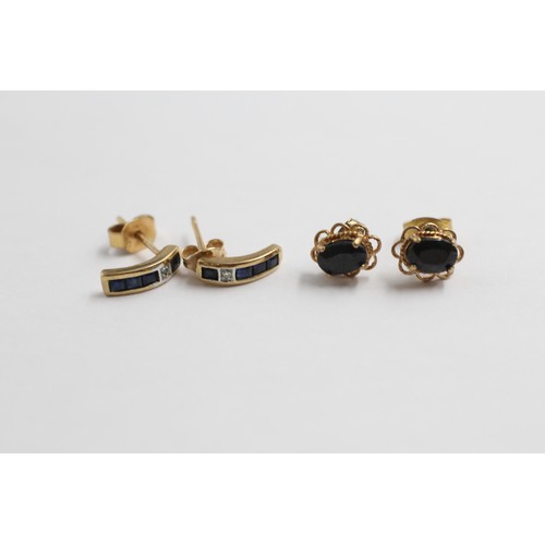 27 - 2 X 9ct Gold Diamond & Sapphire Earrings (2.1g)