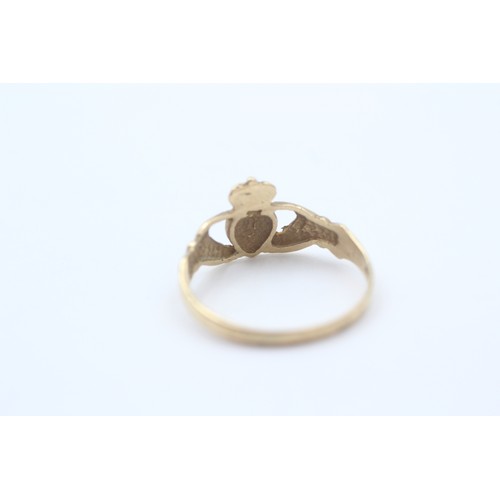 29 - 9ct Gold Claddagh Ring (1.4g)- Size P