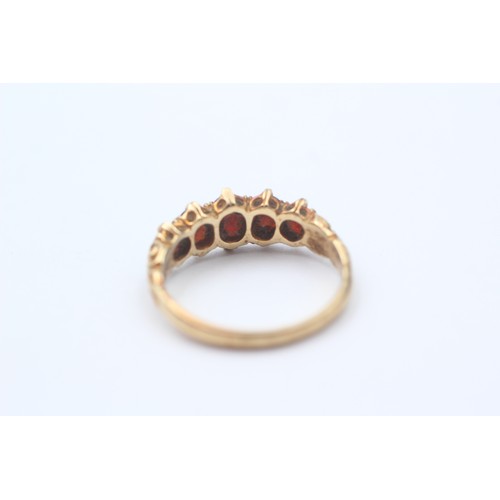 33 - 9ct Gold Garnet Five Stone Ring (2.5g)- Size Q