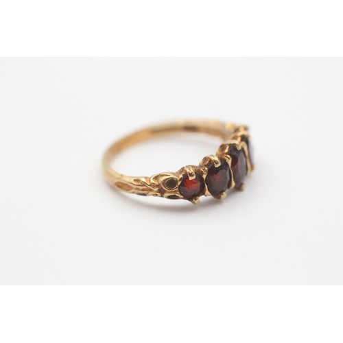 33 - 9ct Gold Garnet Five Stone Ring (2.5g)- Size Q