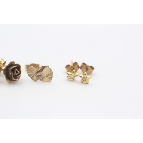 47 - 4 X 9ct Gold Stud Earrings Inc. Clear Gemstone, Heart & Rose (1.5g)