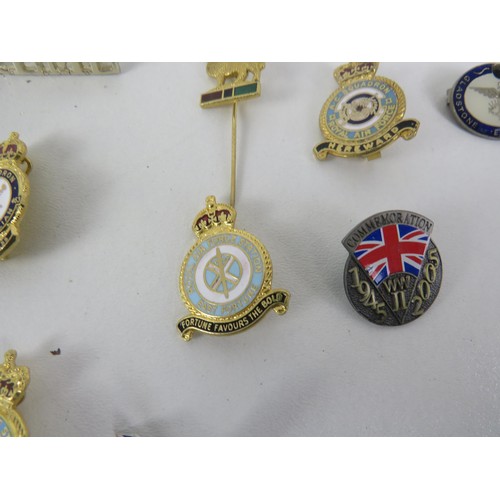 136 - RAF AND OTHER MILITARY BADGES APPROXIMATELY 28