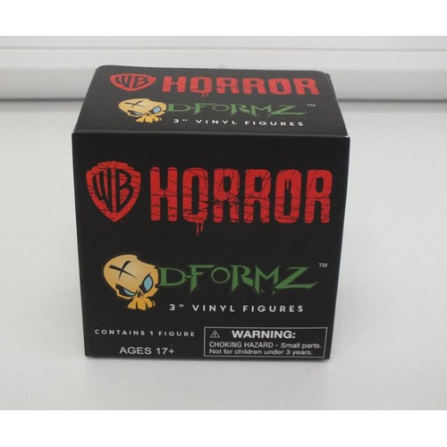 15 - 11 x WB HORROR D-FORMZ 3