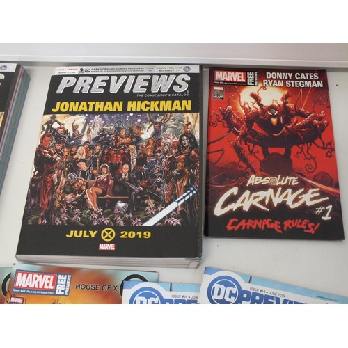 27 - 2 x PREVIEWS COMIC SHOP CATALOGUES, JONATHAN HICKMAN & 11 x DC/MARVEL COMICS