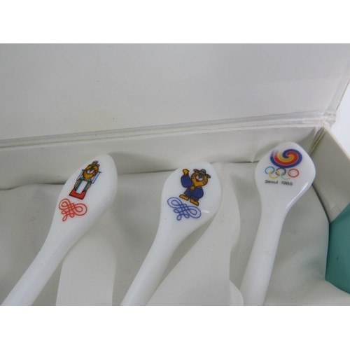 201 - SEOUL OLYMPICS 1988 COMMEMORATIVE SET OF SPOONS