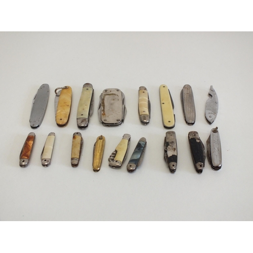 68 - 25x ASSORTED POCKET PENKNIVES