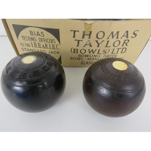 181 - PAIR OF THOMAS TAYLOR BOWLS WITH PAIR OF JACKS