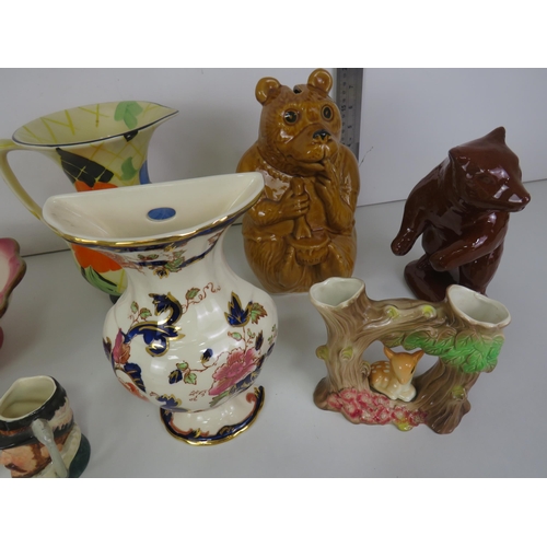 330 - MIXED LOT OF CERAMIC TO INCLUDE TOBY JUGS, MASON MANDALAY WALL VASE, POT DOG ETC