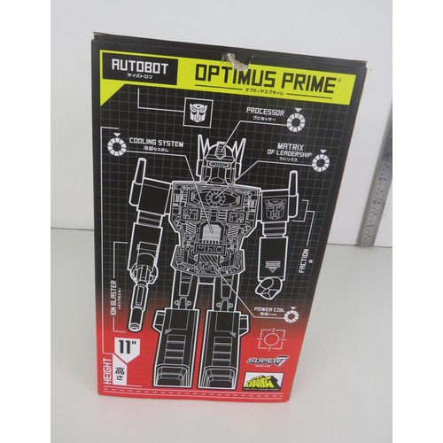 96 - SUPER 7 SUPER CYBORG OPTIMUS PRIME - THE X-RAY ACTION FIGURE - BOXED AS NEW