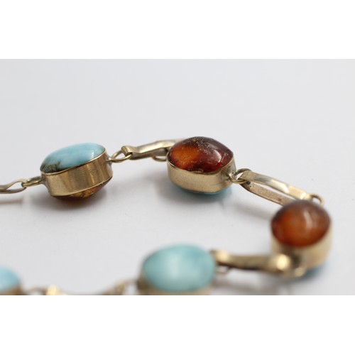 410 - 9ct gold amber and larimar bracelet (10g)