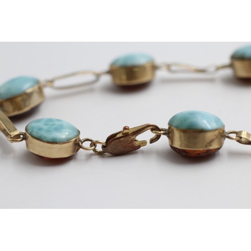 410 - 9ct gold amber and larimar bracelet (10g)