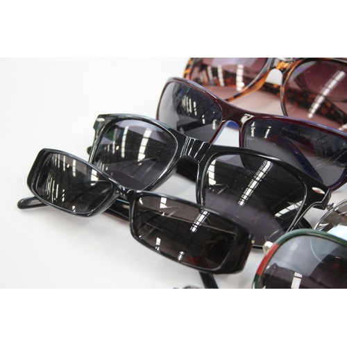 411 - 50 x Assorted SUNGLASSES Inc Carolina Herrera, Katherine Hamnett, D&G etc