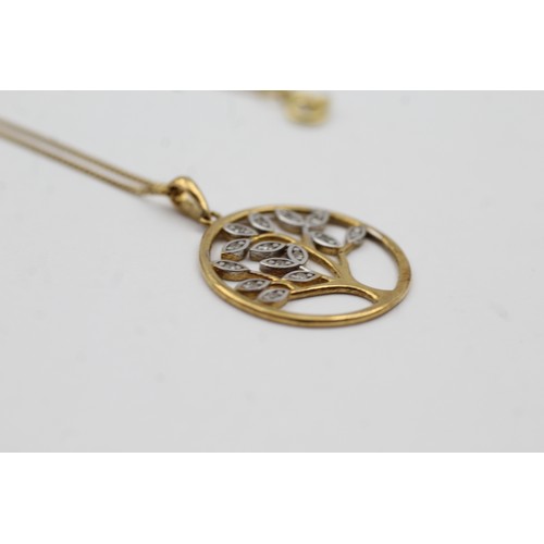 462 - 9ct gold diamond tree of life pendant necklace (2g)