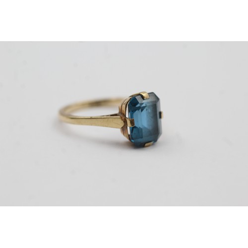 480 - 9ct gold vintage blue paste statement ring (2.5g)- SIZE O