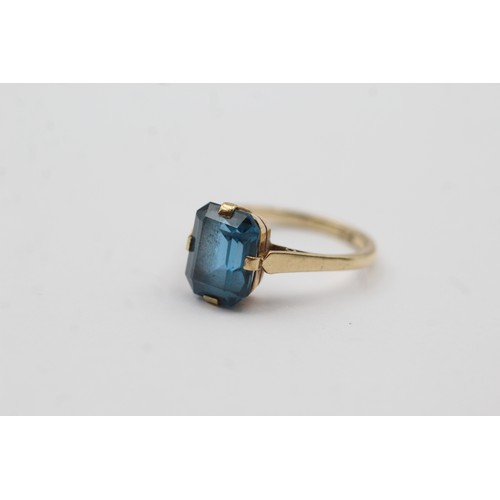 480 - 9ct gold vintage blue paste statement ring (2.5g)- SIZE O