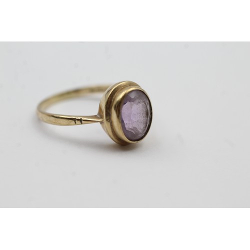 484 - 9ct gold vintage amethyst signet ring (3g)- SIZE R