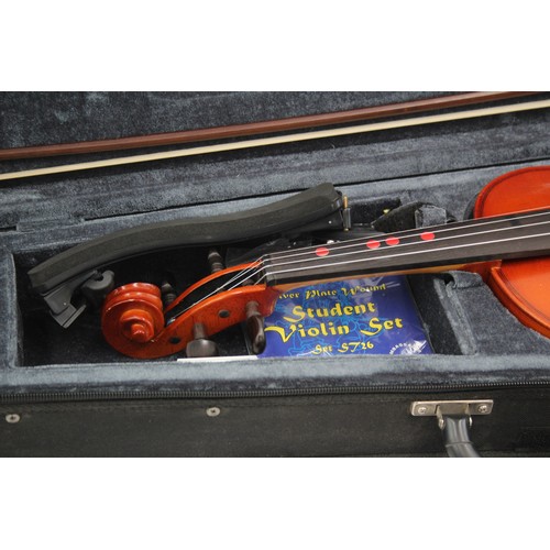 497 - Ambassador Student VIOLIN & Case Inc Bow, Headrest, Tuner Etc