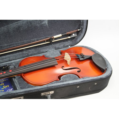 497 - Ambassador Student VIOLIN & Case Inc Bow, Headrest, Tuner Etc