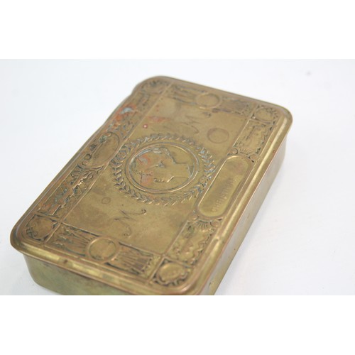 541 - WW1 1914 Princess Mary Brass Christmas Tin