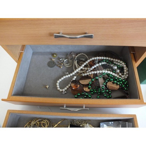 228 - WOODEN 3 DRAWER JEWELLERY BOX & GREEN MUSICAL BALLERINA JEWELLERY BOX BOTH WITH JEWELLERY & TRINKETS... 