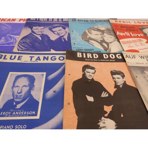 239 - JOBLOT OF SHEET MUSIC INCLUDES VERA LYNN, EVERLY BRO'S, FRANK SINATRA ETC