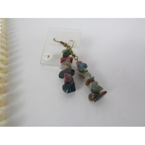 241 - GEMSTONE AND PEARL NECKLACES INCLUDES JASPER, MULTI GEMSTONE CHIP BEAD NECKLACE AND EARRINGS