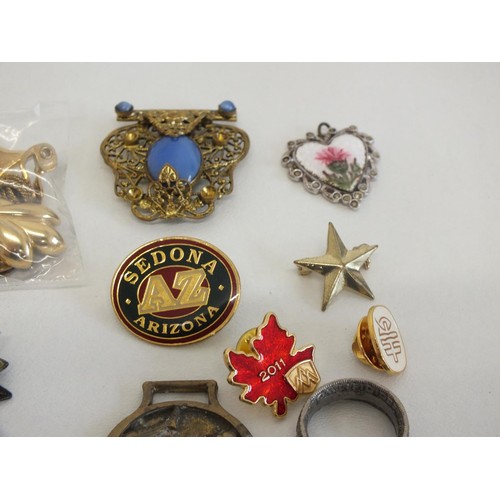 289 - JEWELLERY, PIN BADGES, CUFFLINKS etc