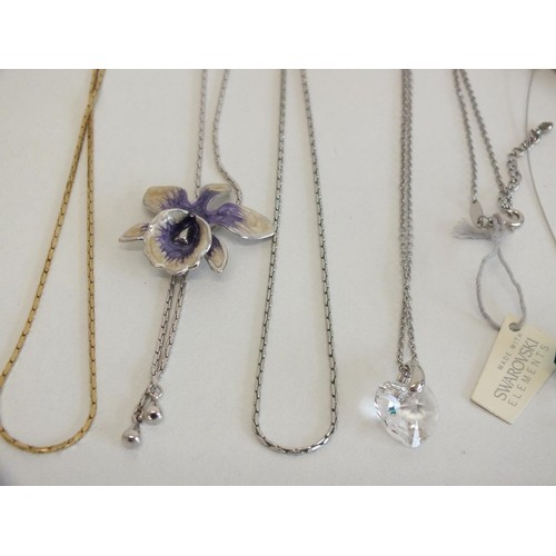 292 - 4 NECKLACES - SWAROVSKI ELEMENTS CRYSTAL HEART, CRYSTAL BUTTERFLY SLIDER, 2 ENAMEL FLORAL SLIDER and... 