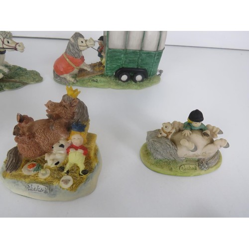 348 - 11 x NORMAN THELLWELL COLLECTABLE HORSE ORNAMENTS INCLDUES CHARIOT RACE, HOOPLA, STEP ON IT