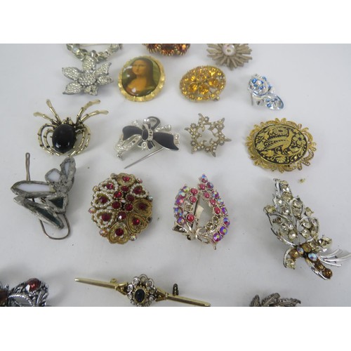 282 - 20 x ASSORTED BROOCHES SPARES/REPAIRS