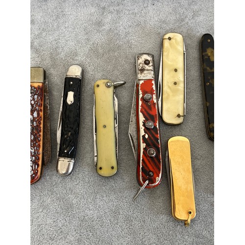 540 - 11 x Vintage Assorted Pocket KNIVES