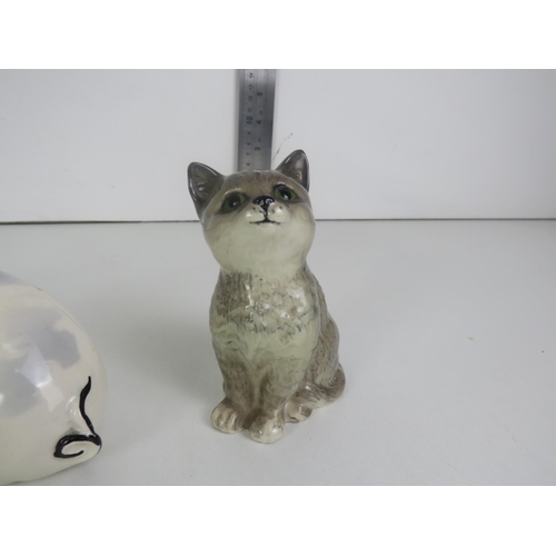 126 - CERAMICS ANIMALS- 2 x BESWICK CATS, 1 x PIG, 1 x ROYAL DOULTON CAT