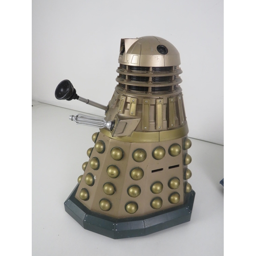 139 - LARGE DOCTOR WHO DALEK SLIGHT DAMAGE AND  K9 ROBOT DOG