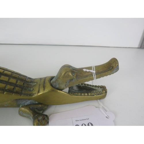 209 - VINTAGE BRASS CROCODILE