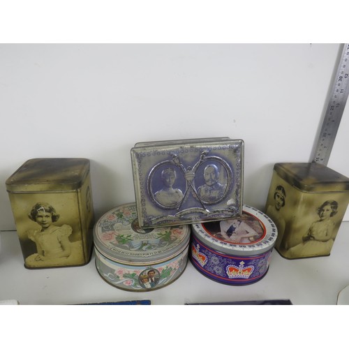 161 - ROYAL MEMORABILIA, CUPS, SAUCERS, BOOKS, PLATES AND TINS includes PRINCESS MARY TIN